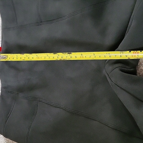 Spanx Olive Green Faux Suede Taper Ankle Leggings Size L - Picture 11 of 11
